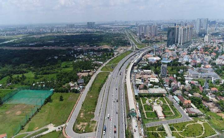 Ho Chi Minh City adjust land prices