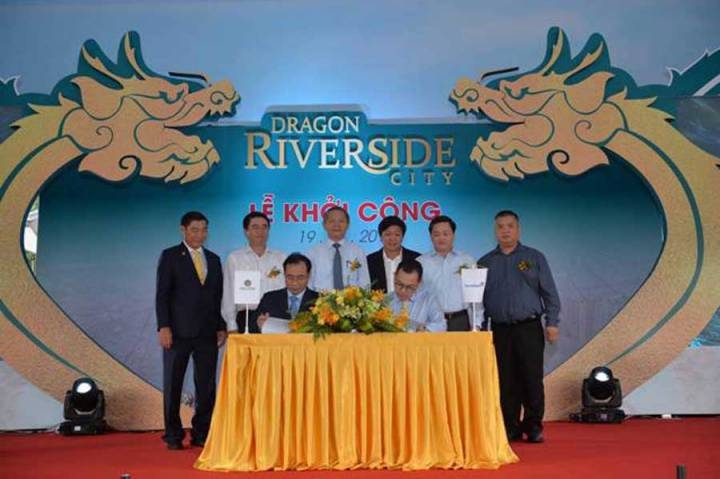 Dragon Riverside City