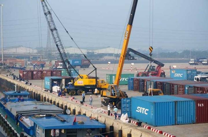 Ho Chi Minh City relocates Tan Thuan port