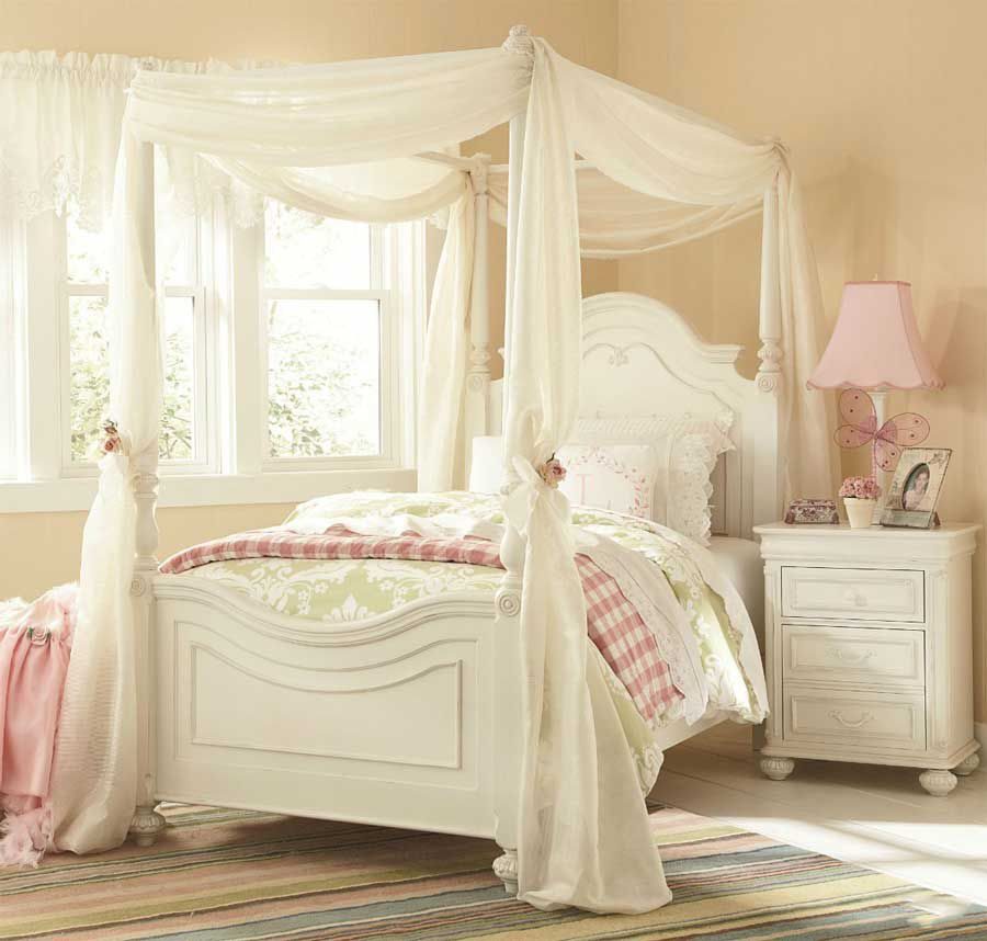 Bright white for bedroom furniture