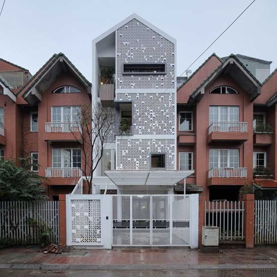 Beautiful 2 storey townhouse