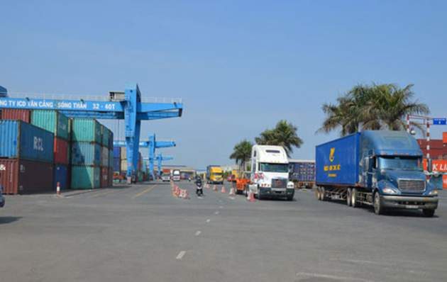 Ho Chi Minh City builds a transshipment port
