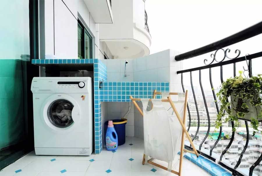 Set up washing machine for small house