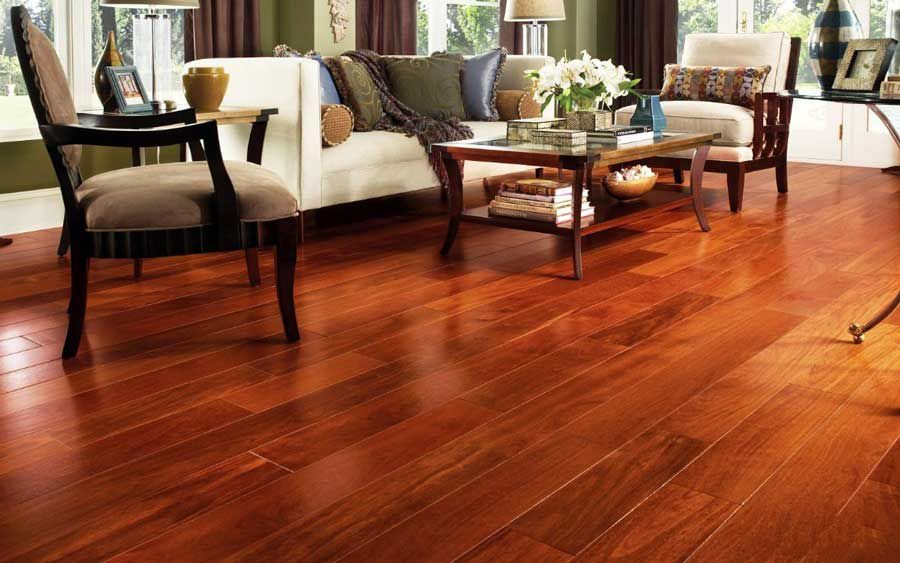 Use industrial wood flooring for apartment interior