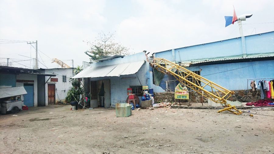 Topaz Home project was suspended due to crane failure