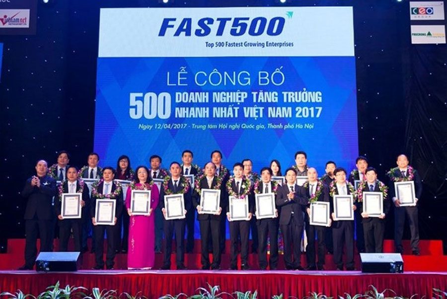 Green land is in the top 150 fastest growing enterprises in Vietnam