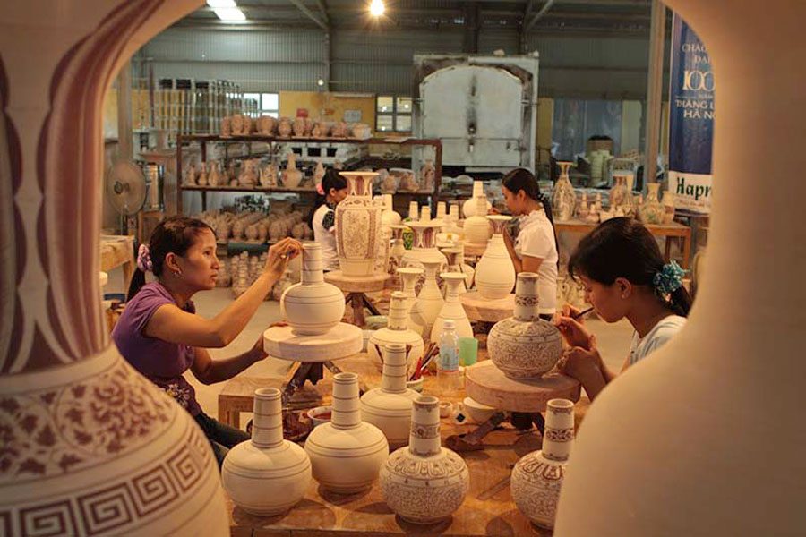 Pottery with a long tradition is handed down through generations