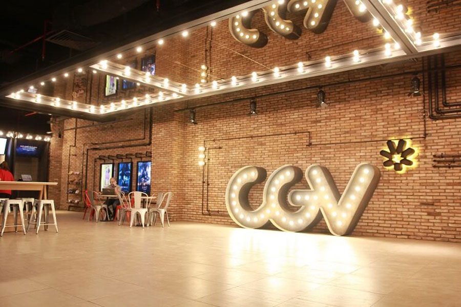 Project Q2 Thao Dien is located near many large cinemas such as CGV