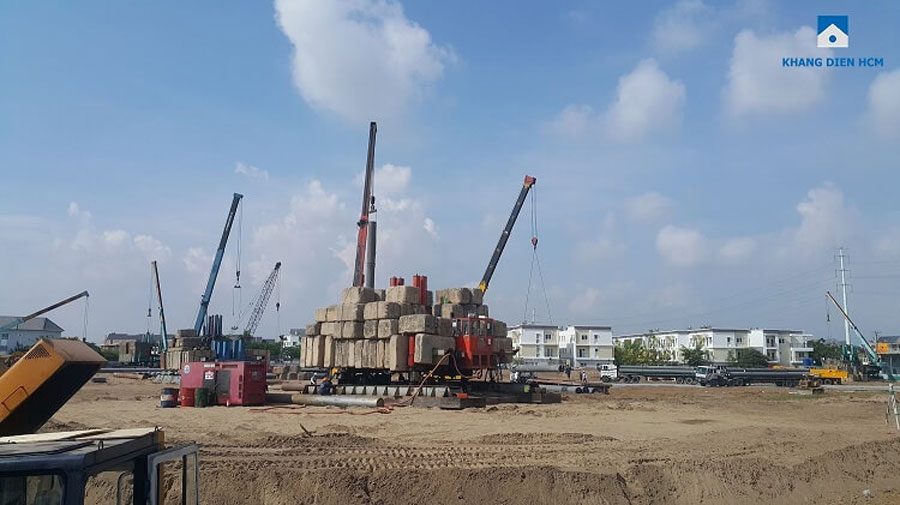 Currently, Sapphira Khang Dien is under construction
