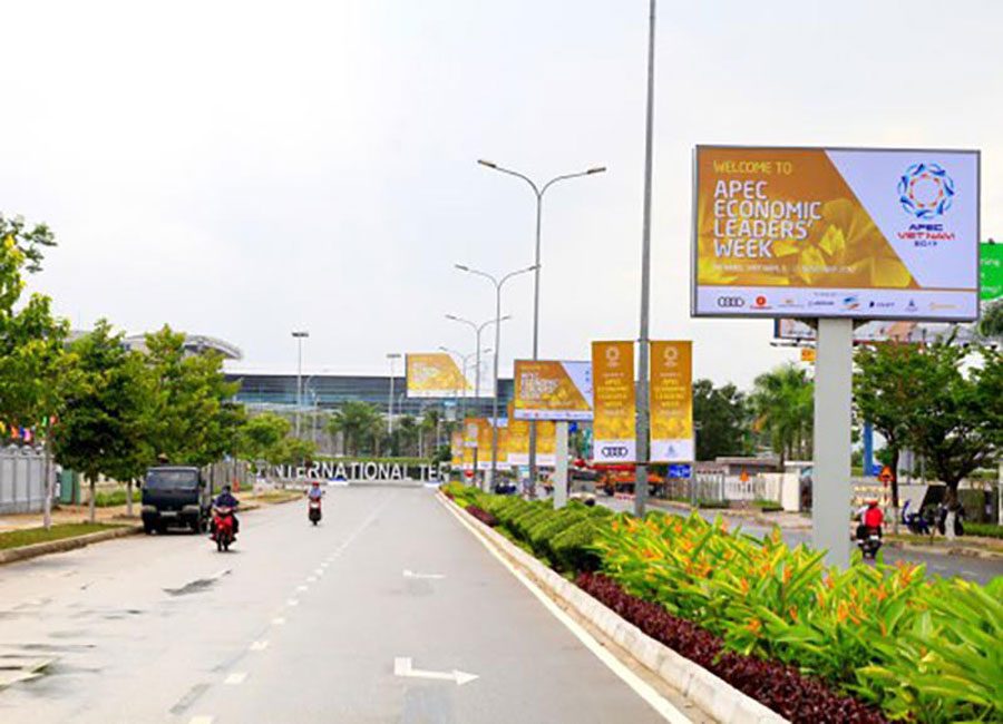 The key routes around the city are decorated magnificently to serve the APEC summit