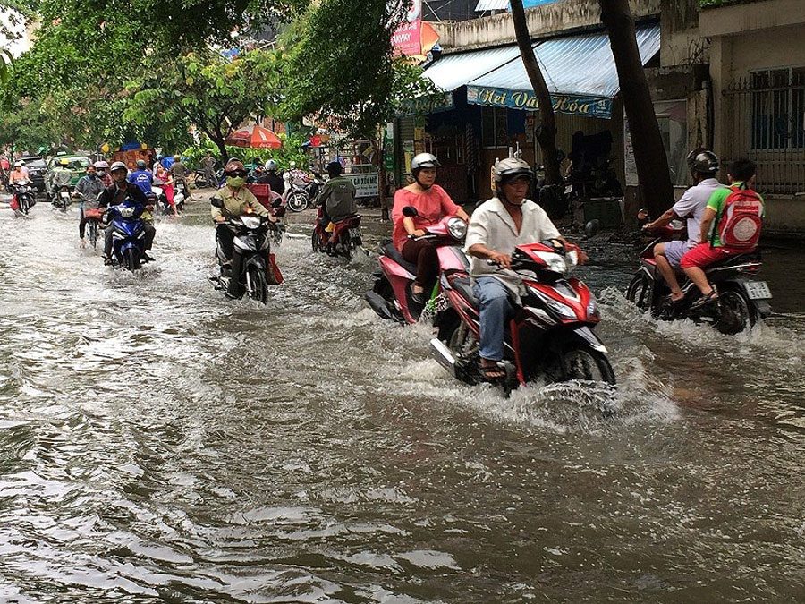 Quoc Huong route is frequently flooded.