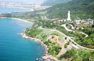 Da Nang requested the suspension of land transactions at Son Tra peninsula