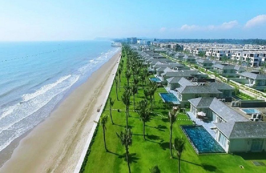 FLC wants to invest in a 820ha resort complex in Quang Tri