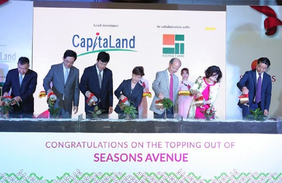 Representatives of CapitaLand - the Citadel and the delegates watered the first pots for the project