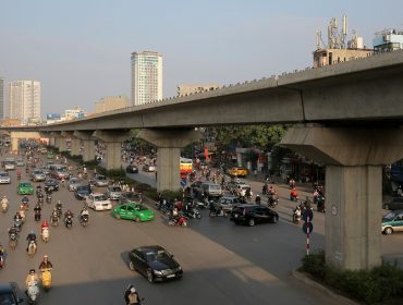 The current urban railway projects in Hanoi have been capitalized and delayed